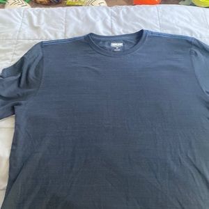NWOT KIRKLAND Mens shirt